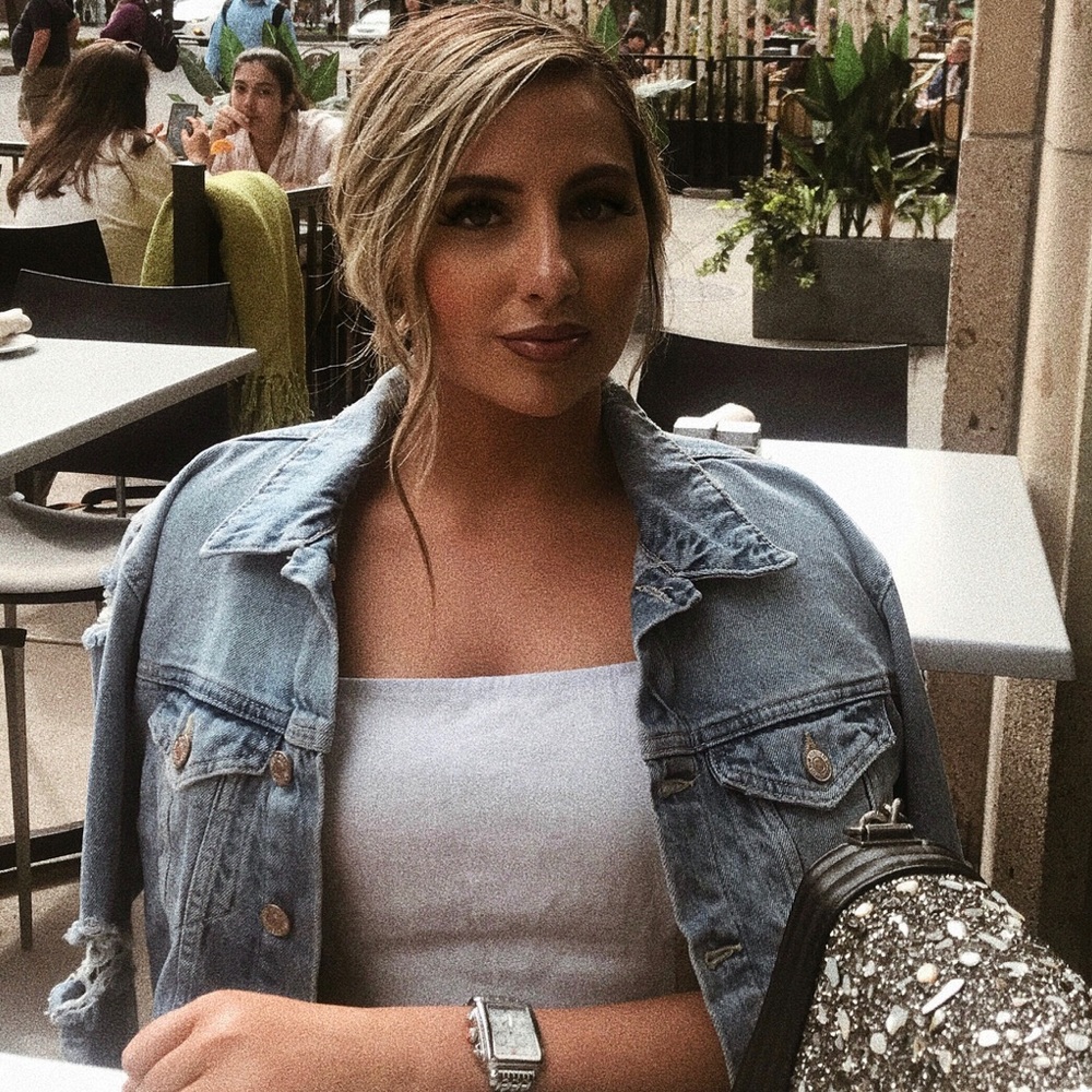 Meet your Posher, Samantha